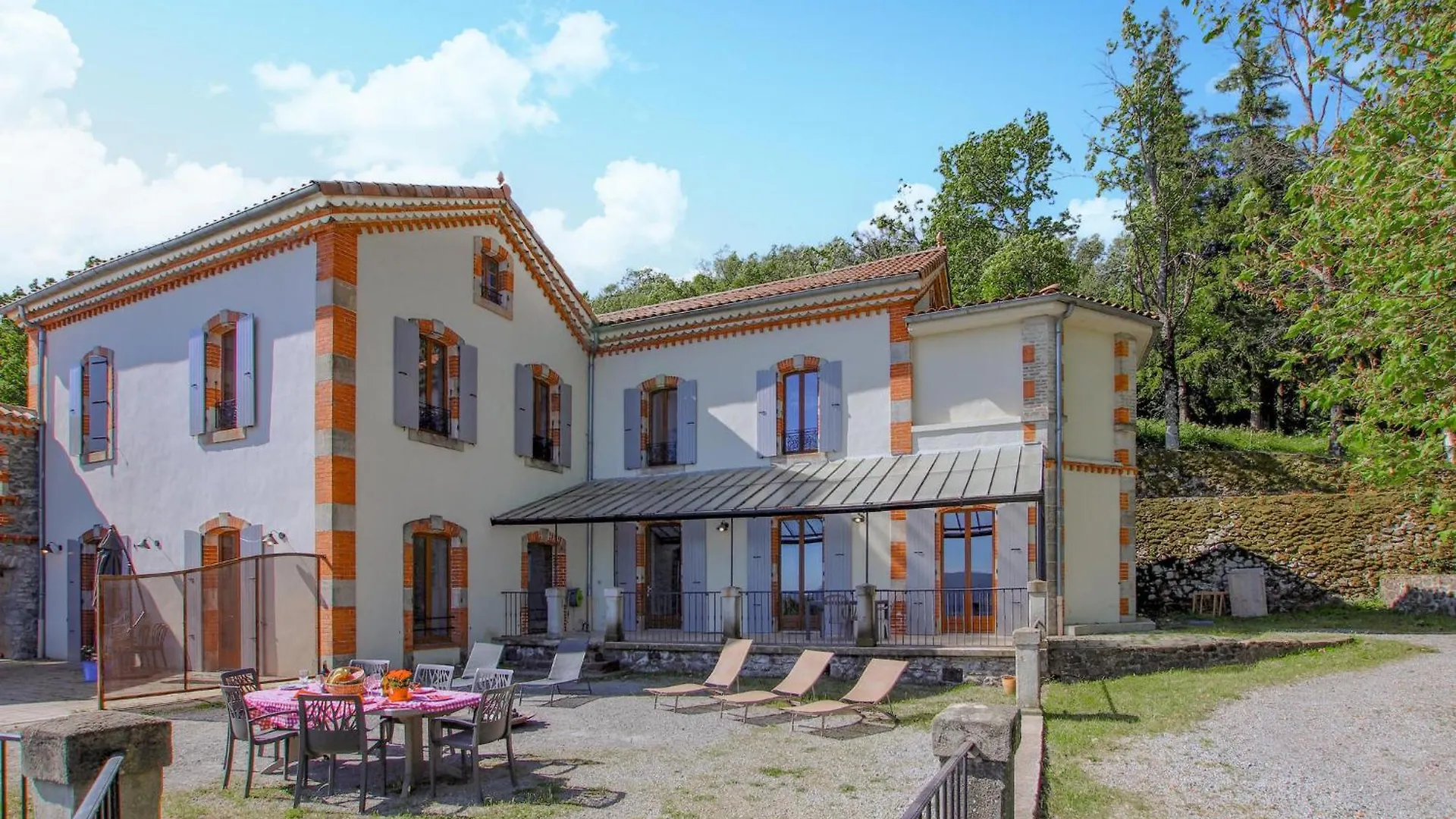 Awesome Home In Privas With Sauna
